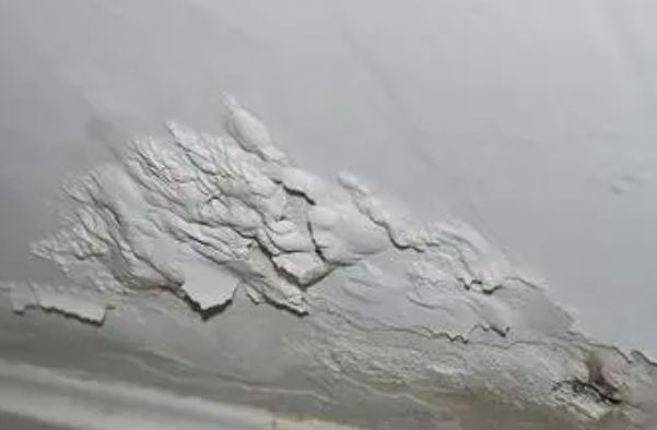 瀍河楼顶漏水维修公司分享下瀍河卫生间防水层的施工及细部处理。